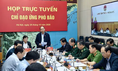 Bão số 9 mạnh đặc biệt, Thủ tướng họp khẩn với các địa phương